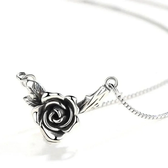 925 Sterling Silver Rose Necklace, Vintage Rose Pendant Box Chain Necklace - Picture 5 of 5
